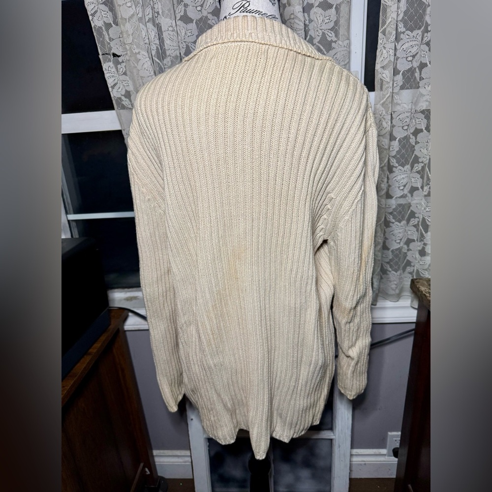 Thick Ribbed Collared Sweater. - Picture 8 of 10